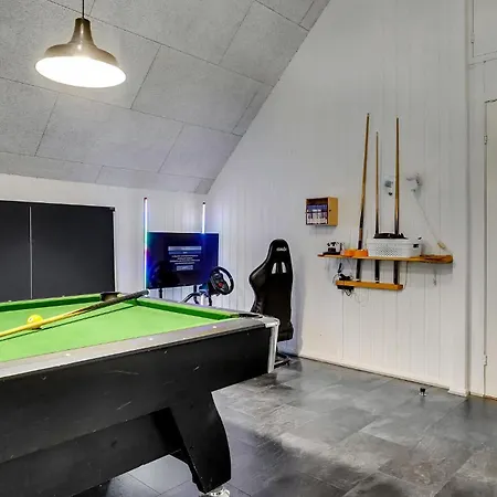 Holiday home Awesome In With Sauna