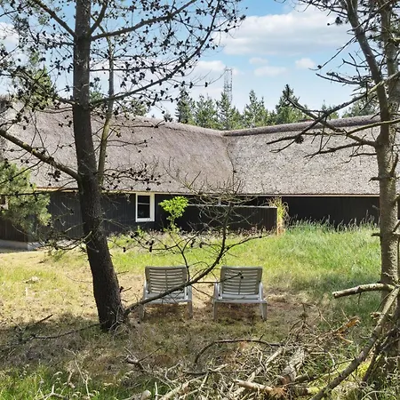 Gorgeous Home In Blavand With Sauna Blavand