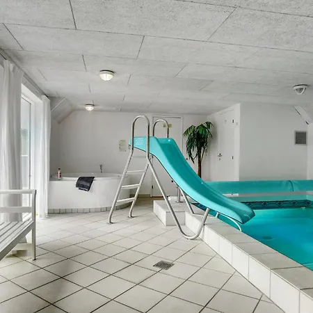 Gorgeous Home In Blavand With Sauna Holiday home